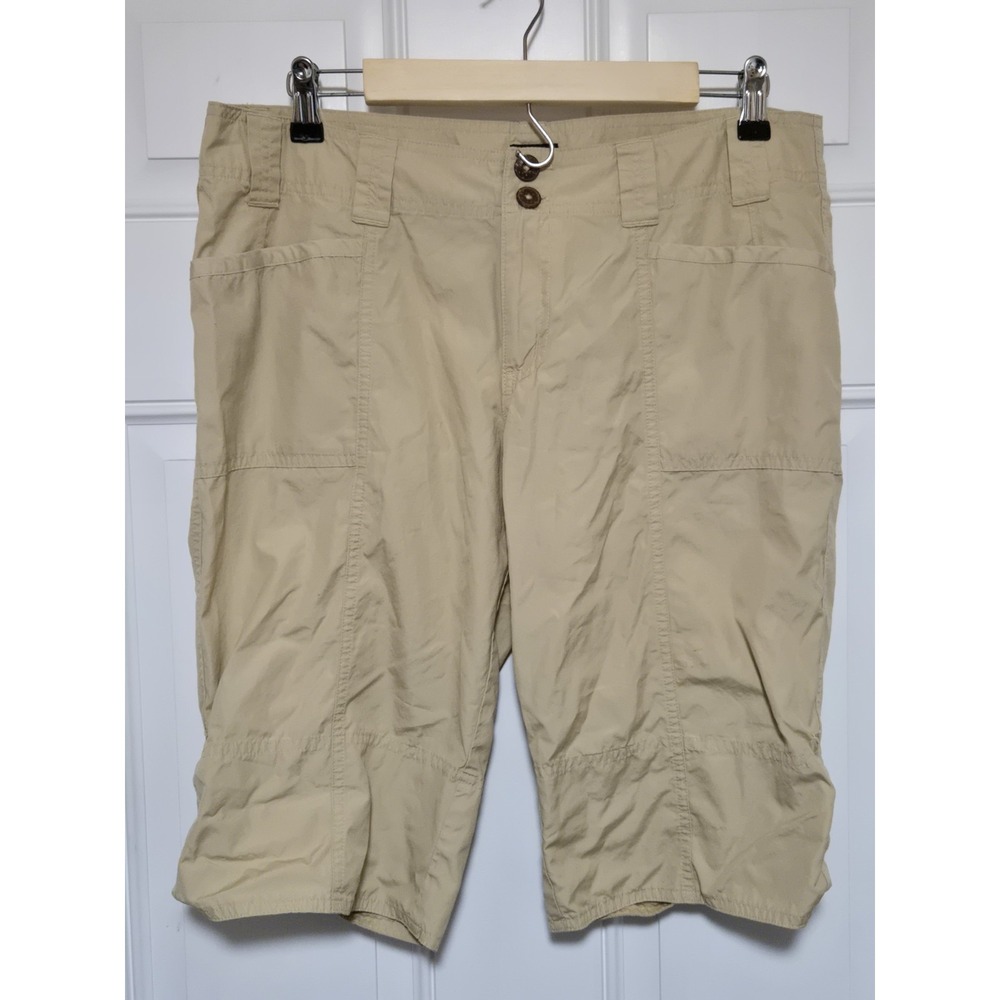Patagonia Women's Size 10 Khaki Trousers Cropped Pants Outdoor Casual Hiking Tan